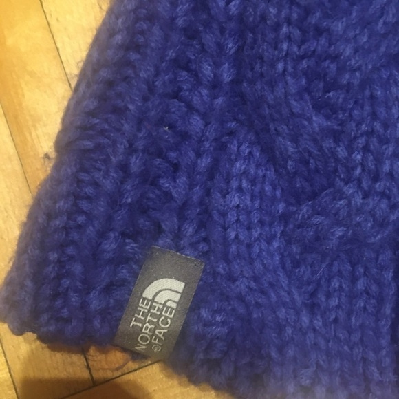 The North face knitted hat​​​​​​​ - Picture 4 of 5
